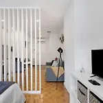 Seni's House Apartamento *