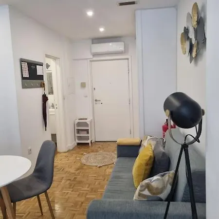 Apartment Seni's House Porto